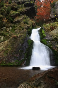 Rešovské vodopády - Nejvyšší z vodopádů. Při plném stavu má výšku až deset metrů...